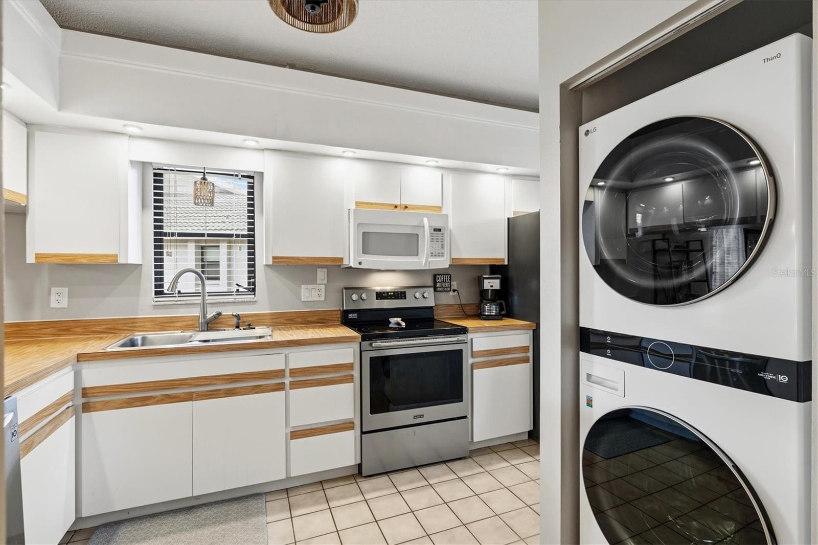 GOLFVIEW - Residential