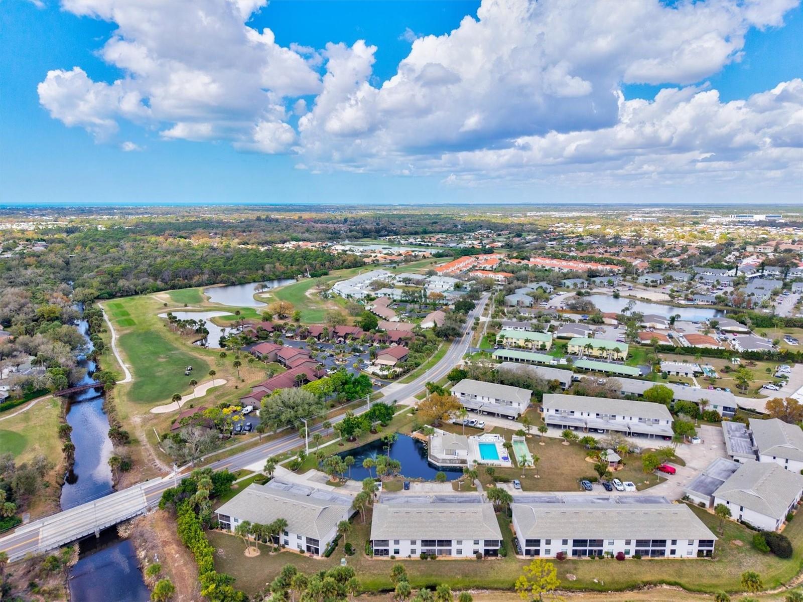 GOLFVIEW - Residential