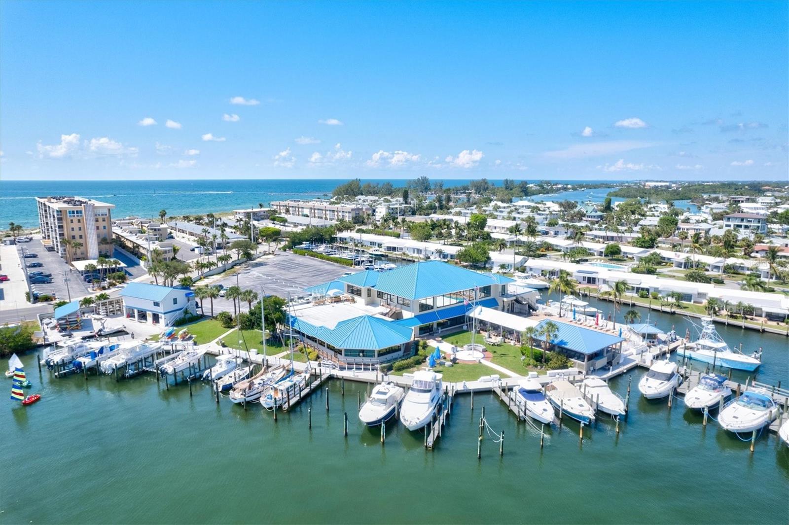 GOLFVIEW - Residential