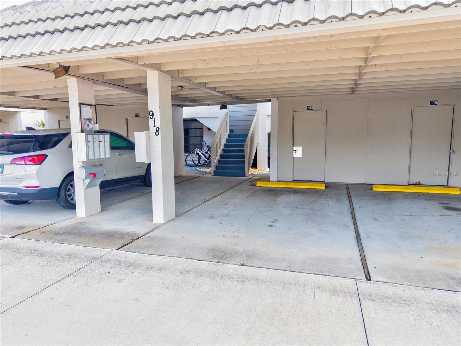 GOLFVIEW - Residential