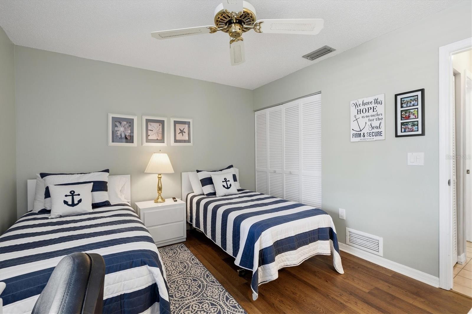 GOLFVIEW - Residential