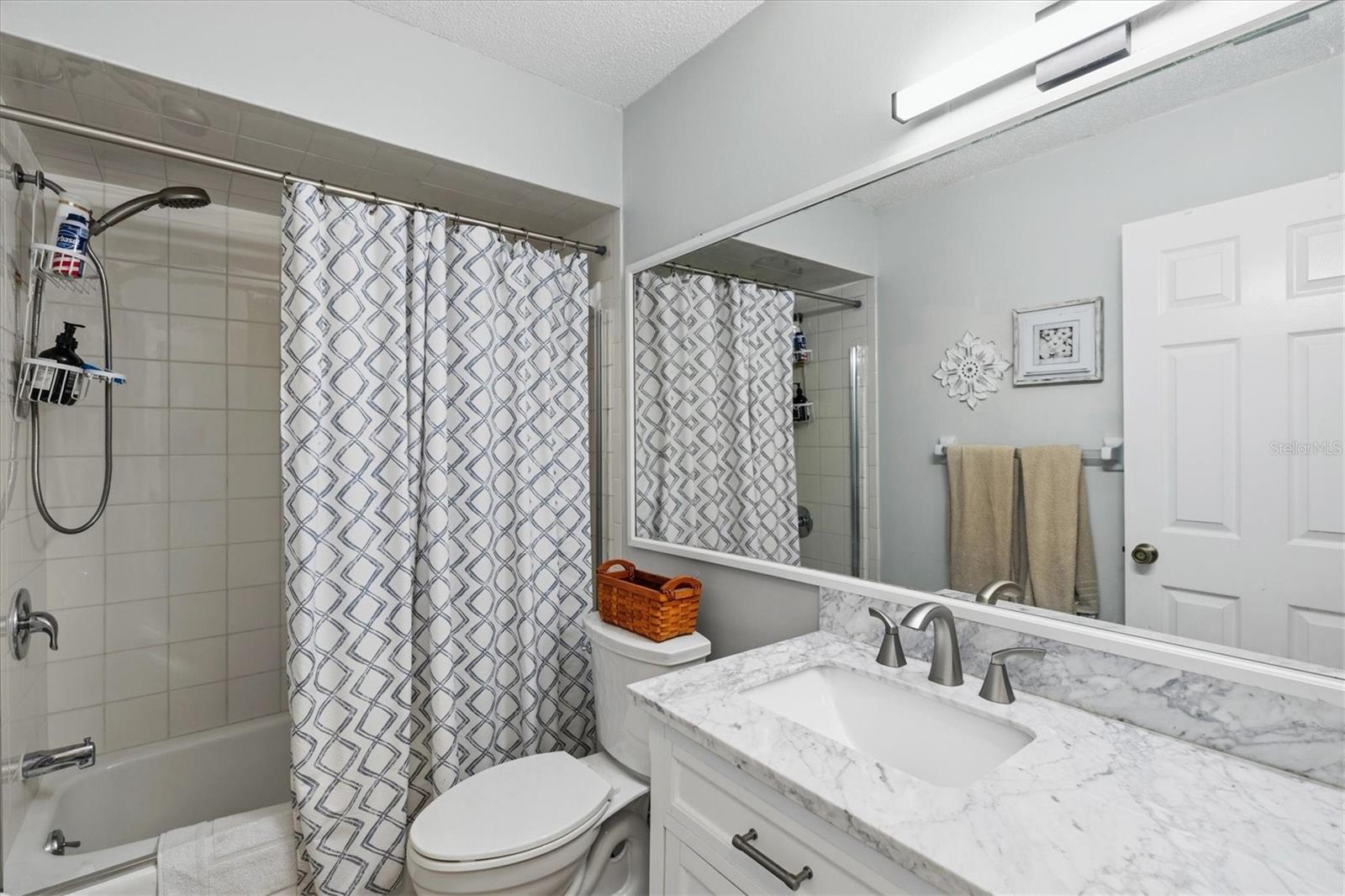 GOLFVIEW - Residential