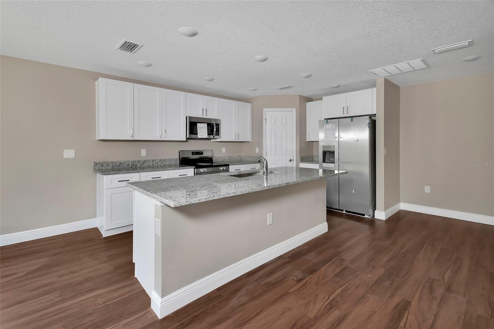 HILLCREST UN 1 - Residential