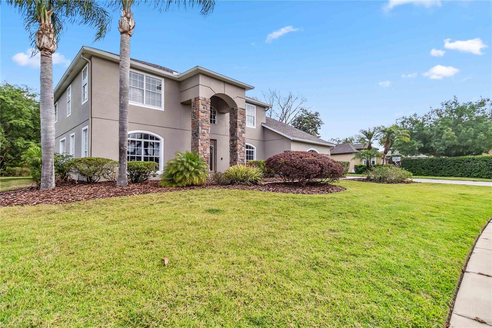 801 GREY HERON PLACE
