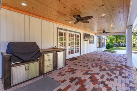 A home in APOPKA