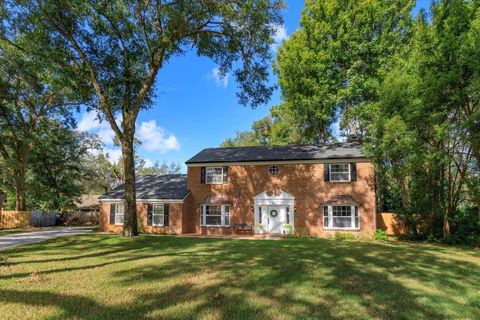 A home in APOPKA