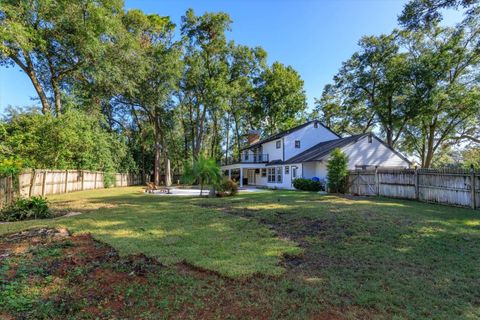 A home in APOPKA