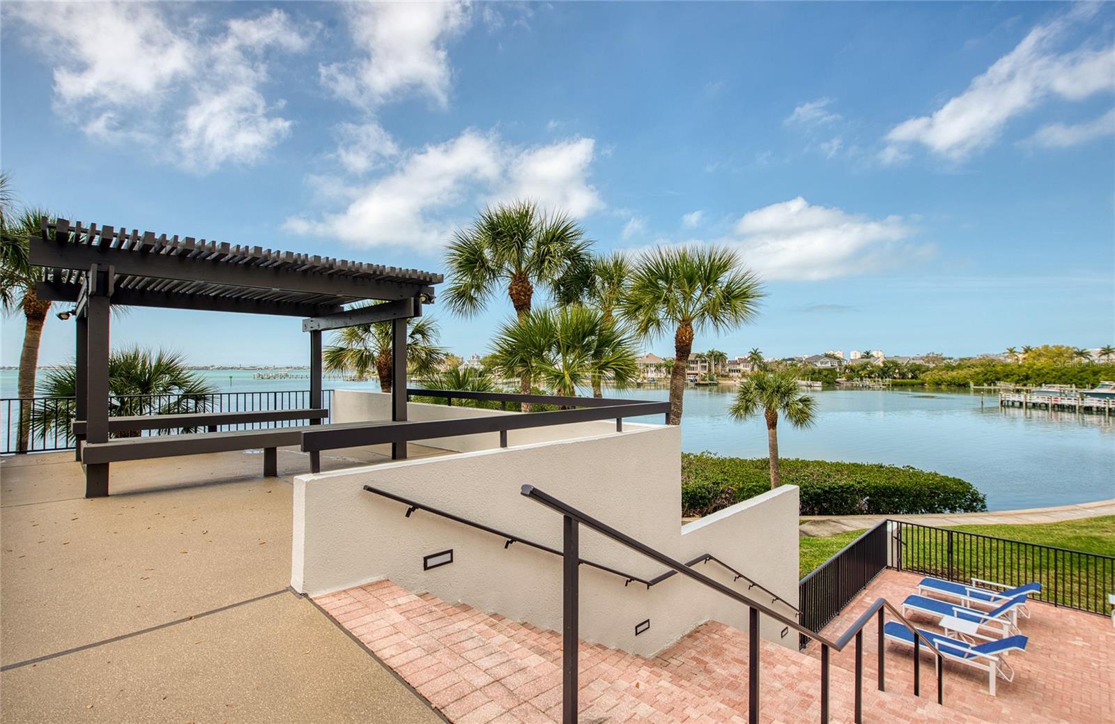 BELLEVIEW BILTMORE VILLAS SOUTH GARDEN 8 - Residential