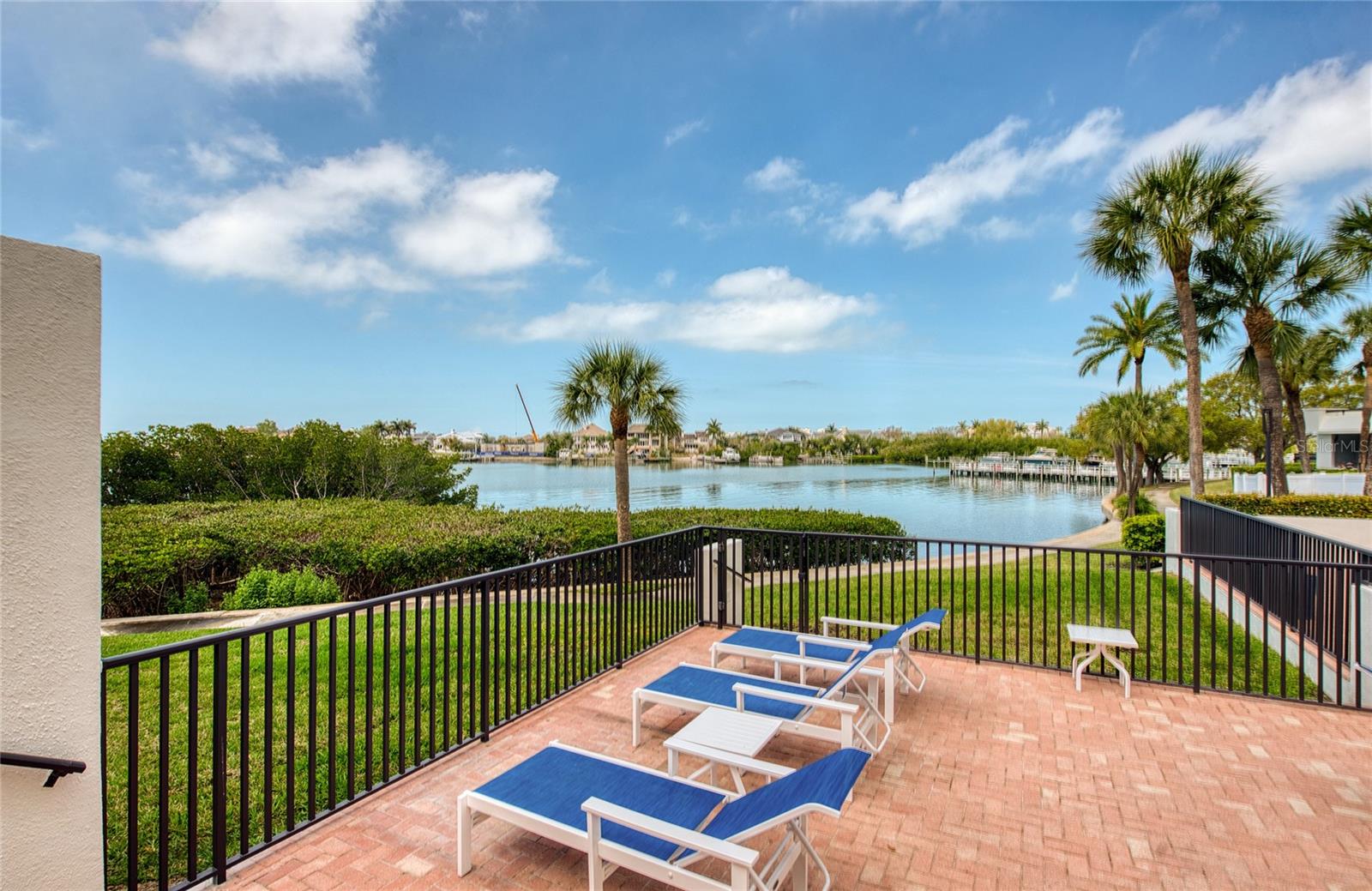 BELLEVIEW BILTMORE VILLAS SOUTH GARDEN 8 - Residential