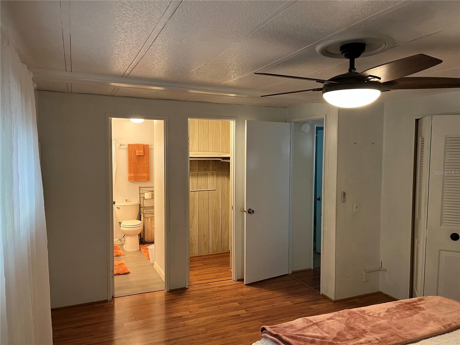 VENICE ISLE - Residential