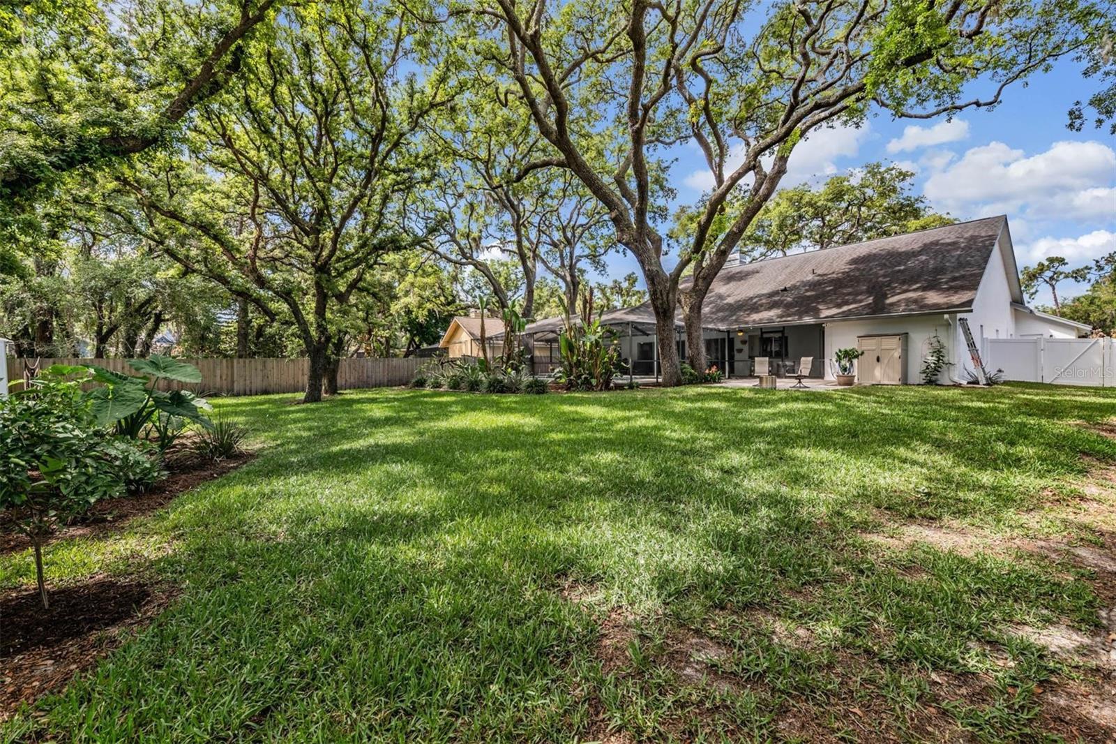 2542 MASON OAKS DRIVE