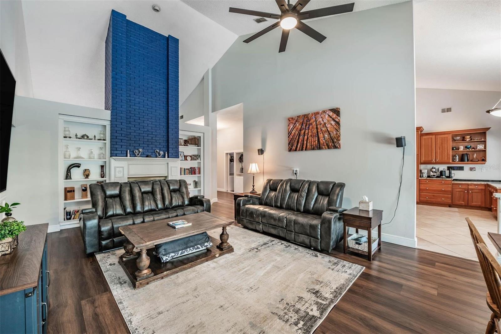 MASON OAKS - Residential