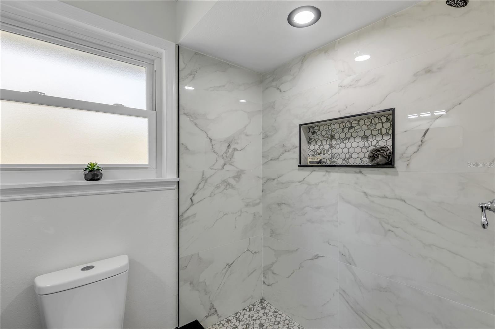 OAK FOREST PH 01-05 - Residential