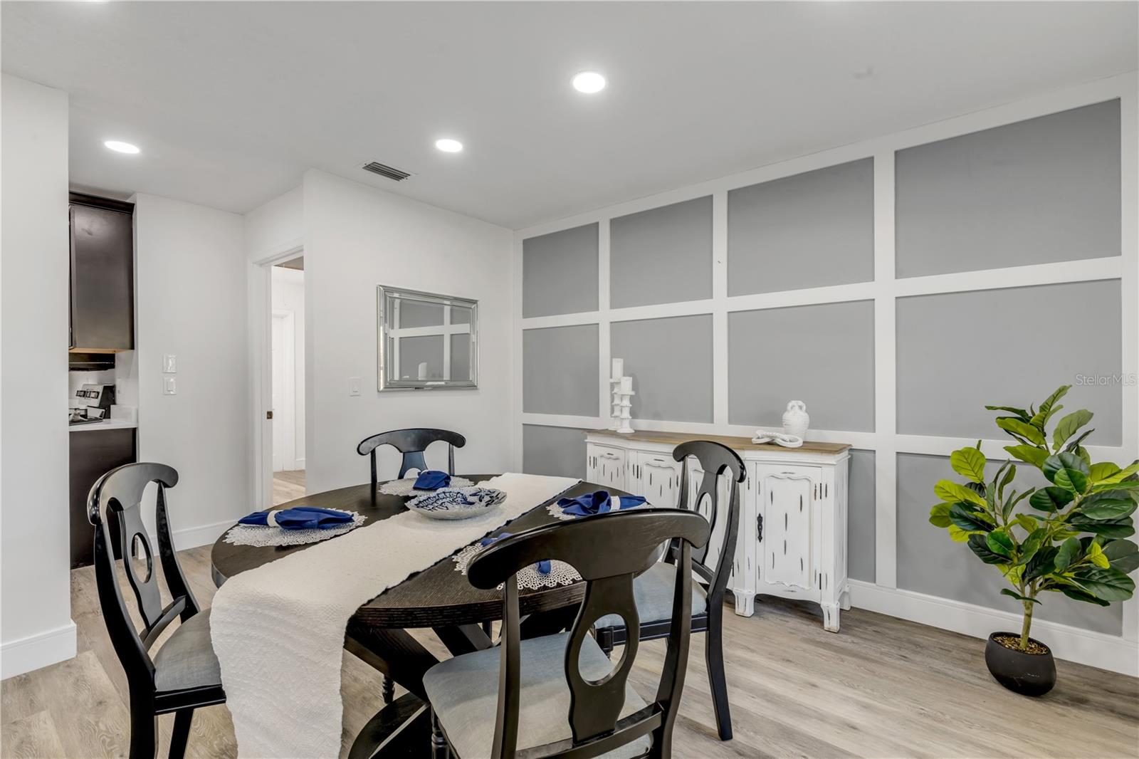 OAK FOREST PH 01-05 - Residential