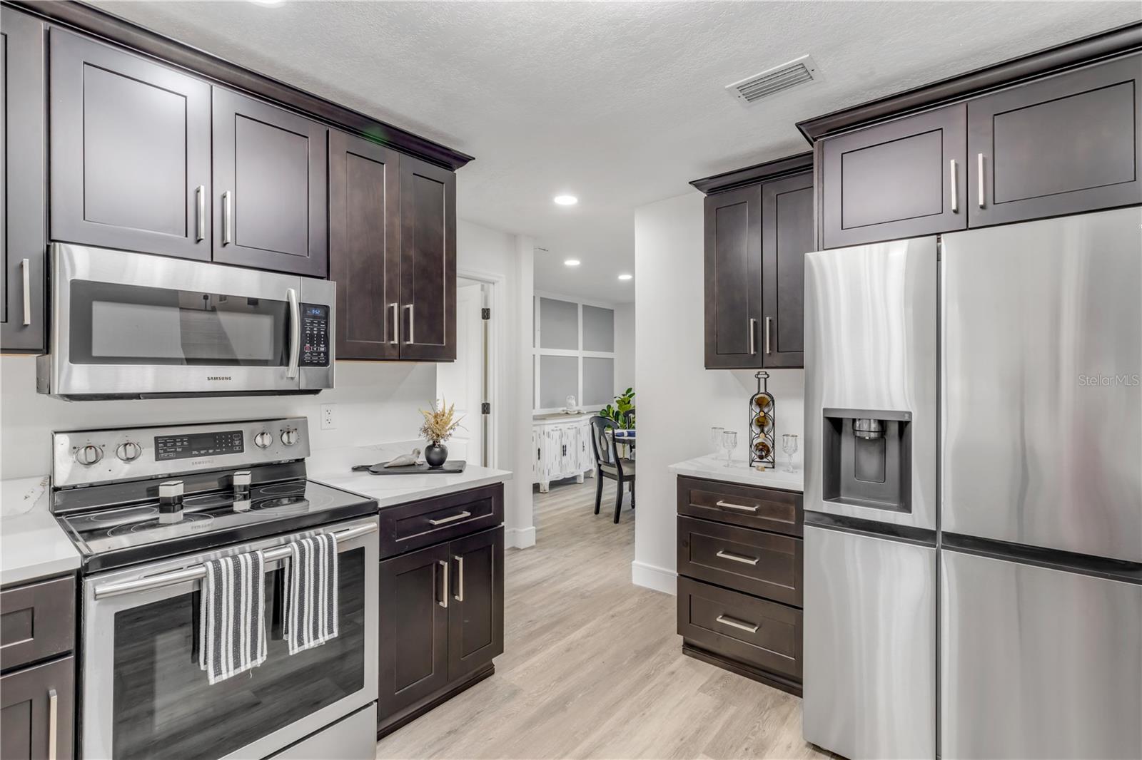 OAK FOREST PH 01-05 - Residential