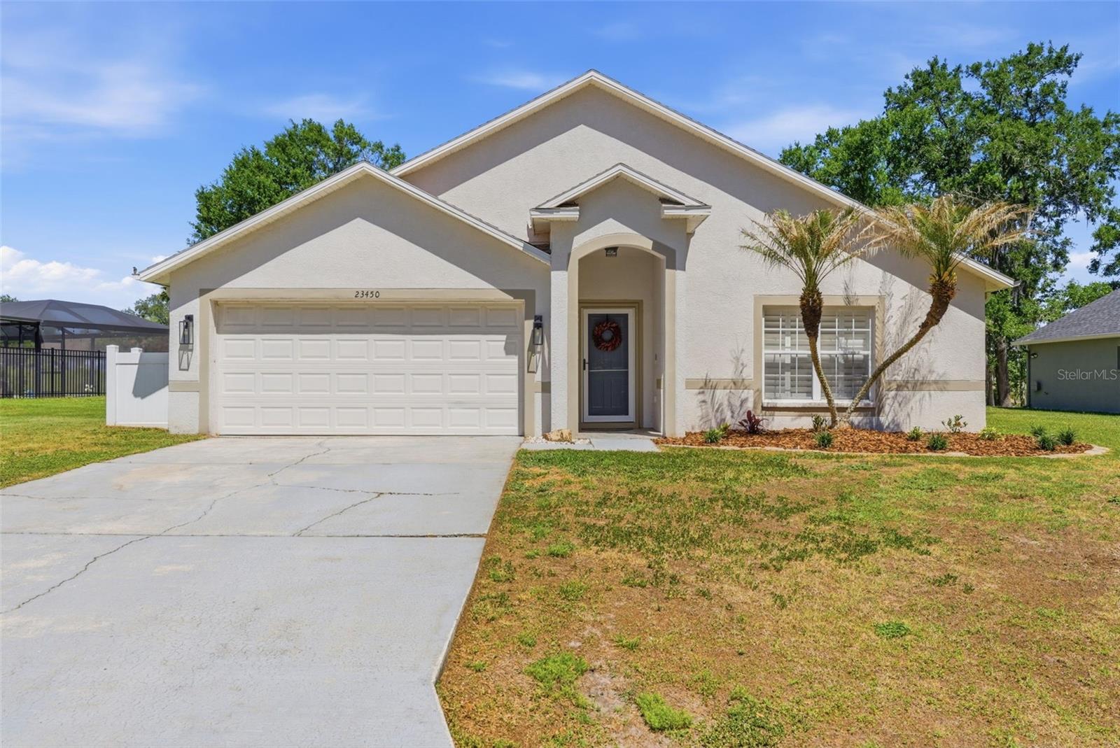 LAKE PADGETT ESTATES EAST - Residential