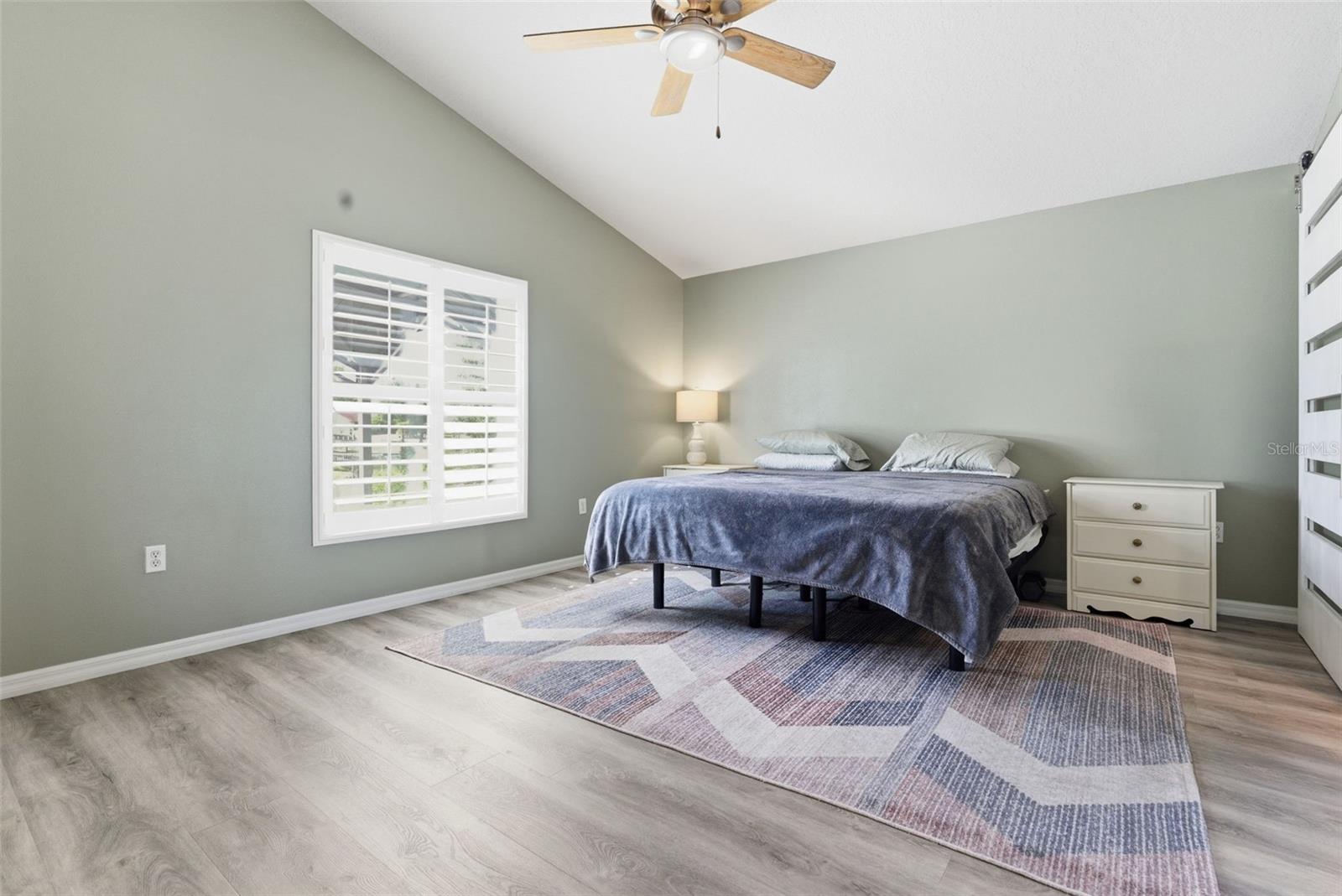 LAKE PADGETT ESTATES EAST - Residential