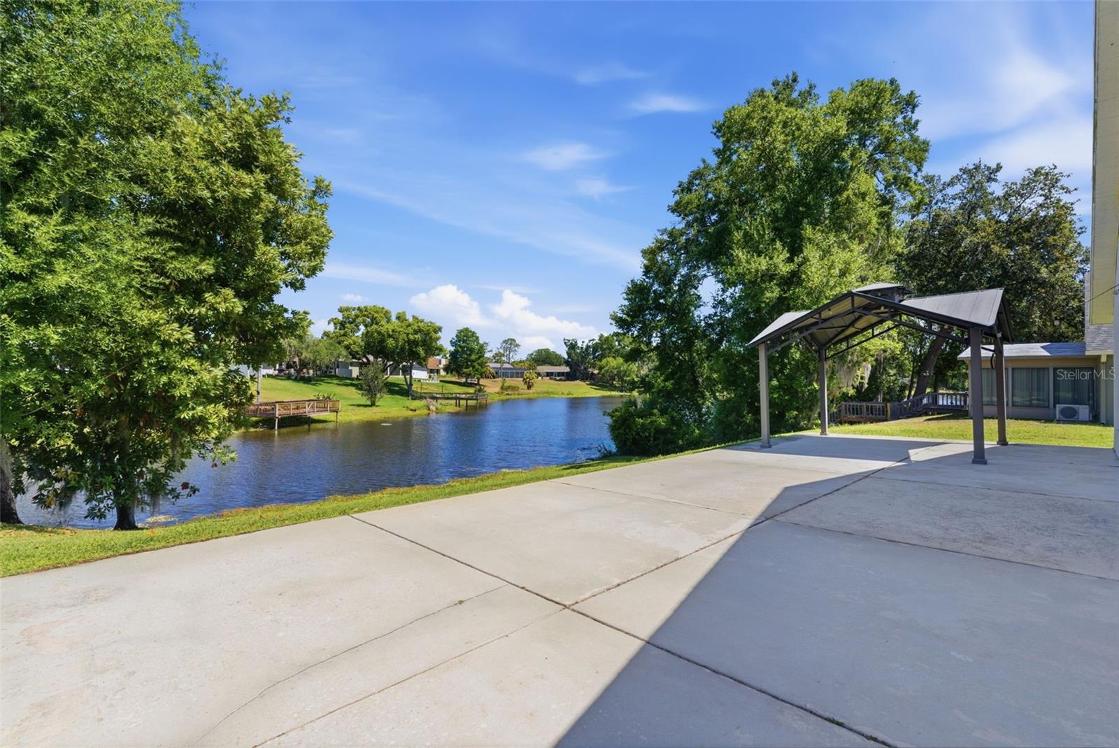 LAKE PADGETT ESTATES EAST - Residential