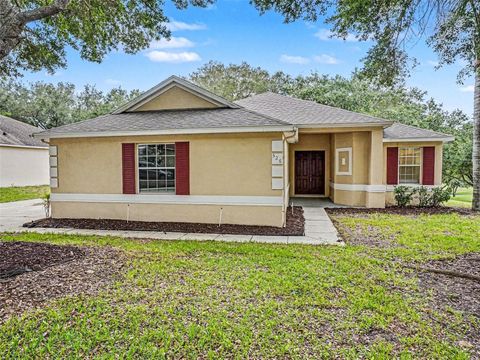 Photo of 526 Azalea Bloom Drive, Apopka, FL 32712 (MLS # O6404527)