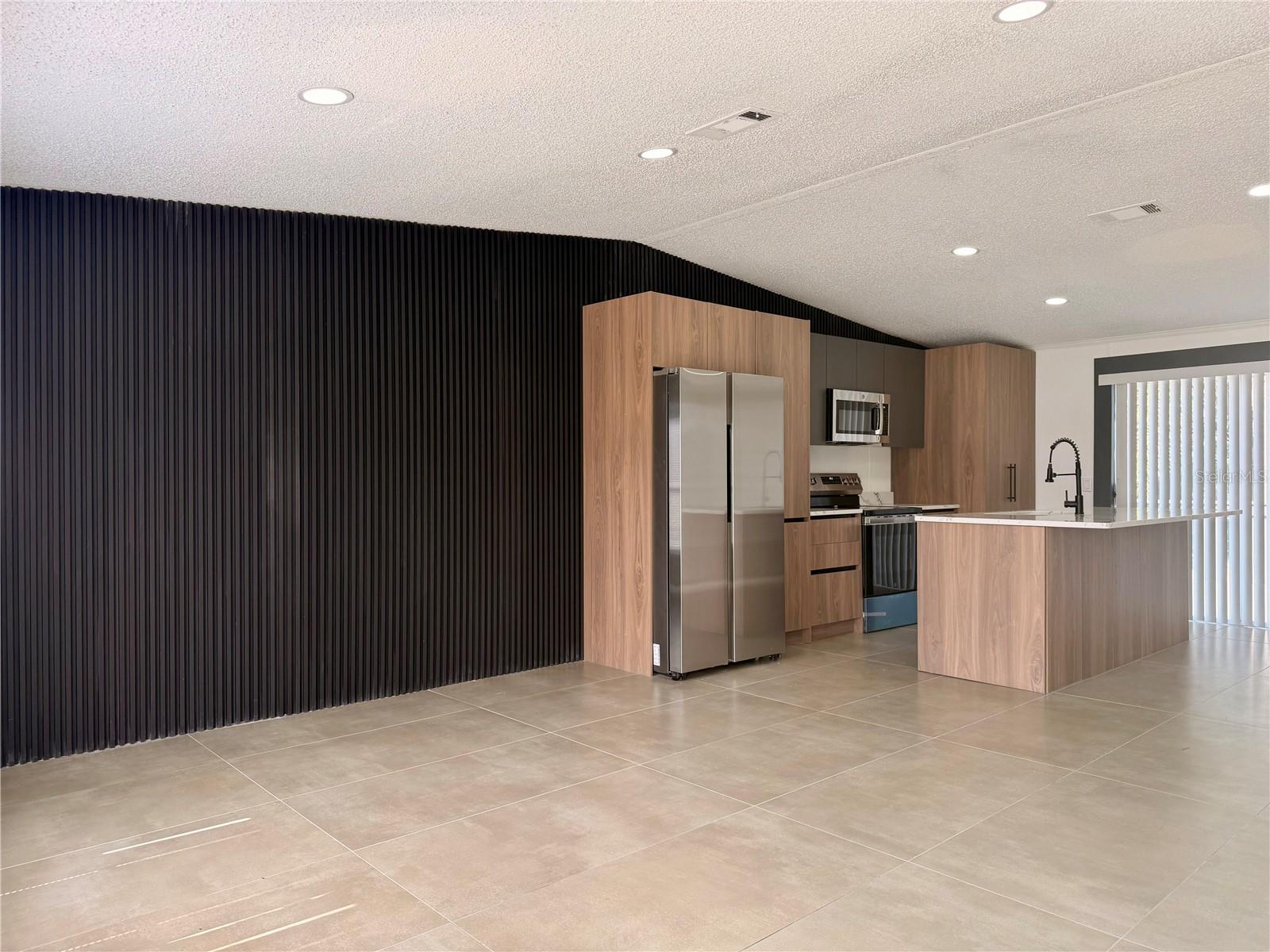 FLA DEV CO SUB - Residential
