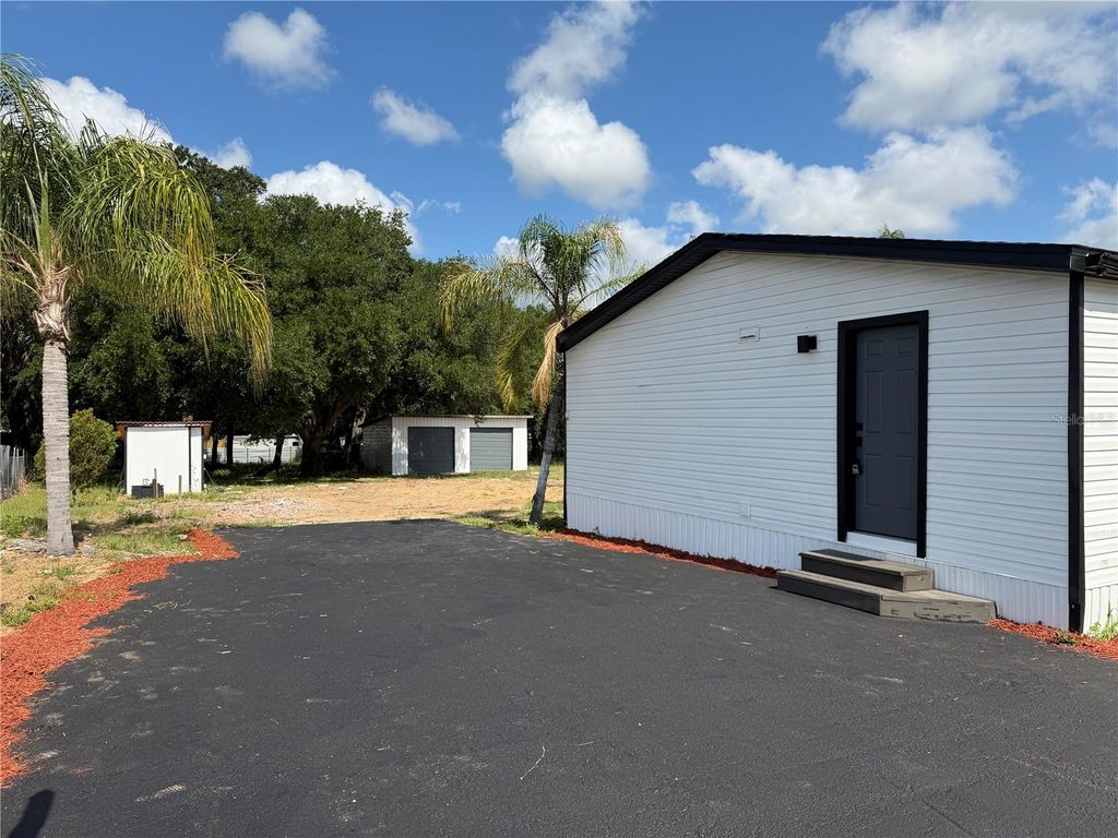 Photo of 3609 Fdc Grove Road, Davenport, FL 33837 (MLS # S5150359)