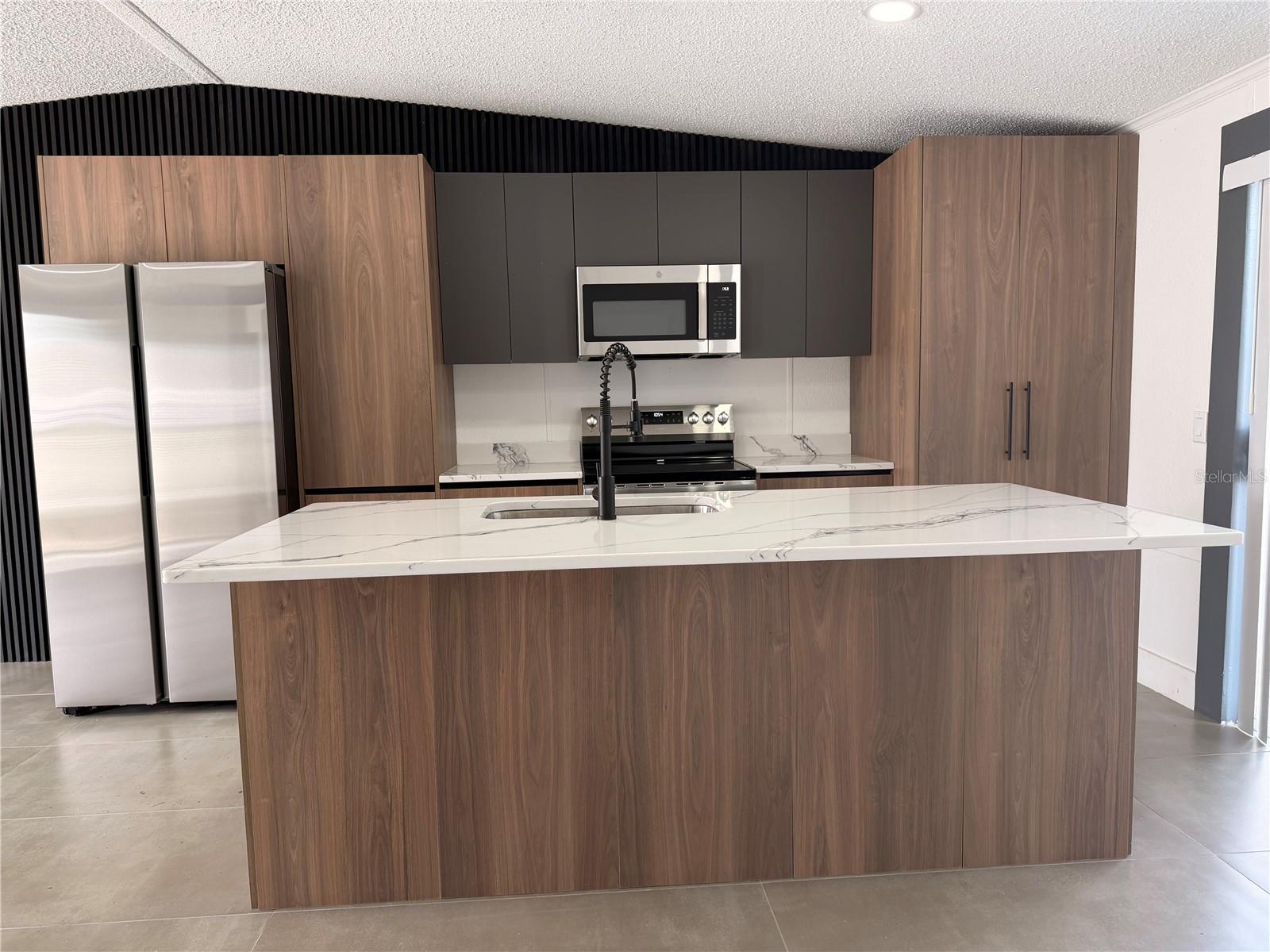 FLA DEV CO SUB - Residential