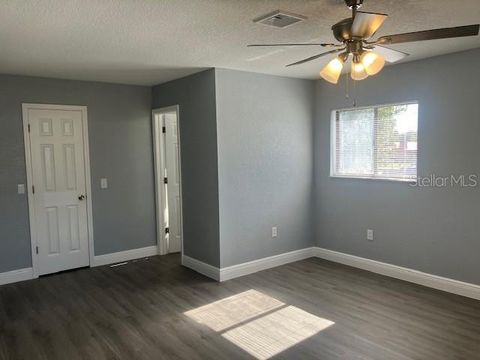 A home in FRUITLAND PARK