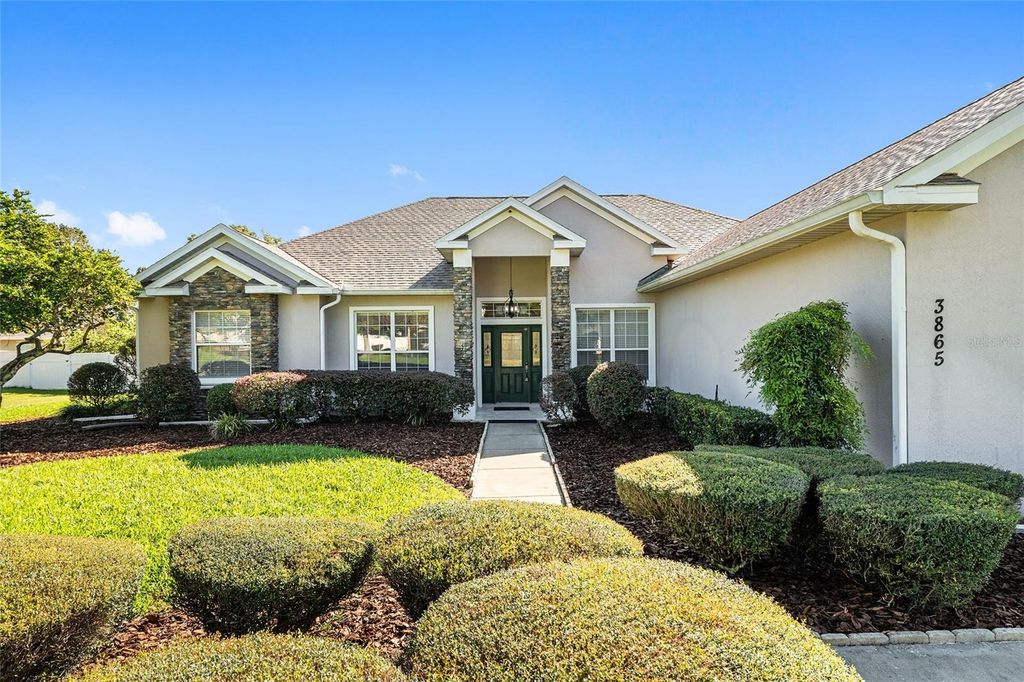 Photo of 3865 SE 52nd Avenue, Ocala, FL 34480 (MLS # OM724475)
