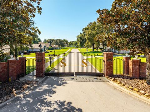 Tiny photo for 3865 SE 52nd Avenue, Ocala, FL 34480 (MLS # OM724475)