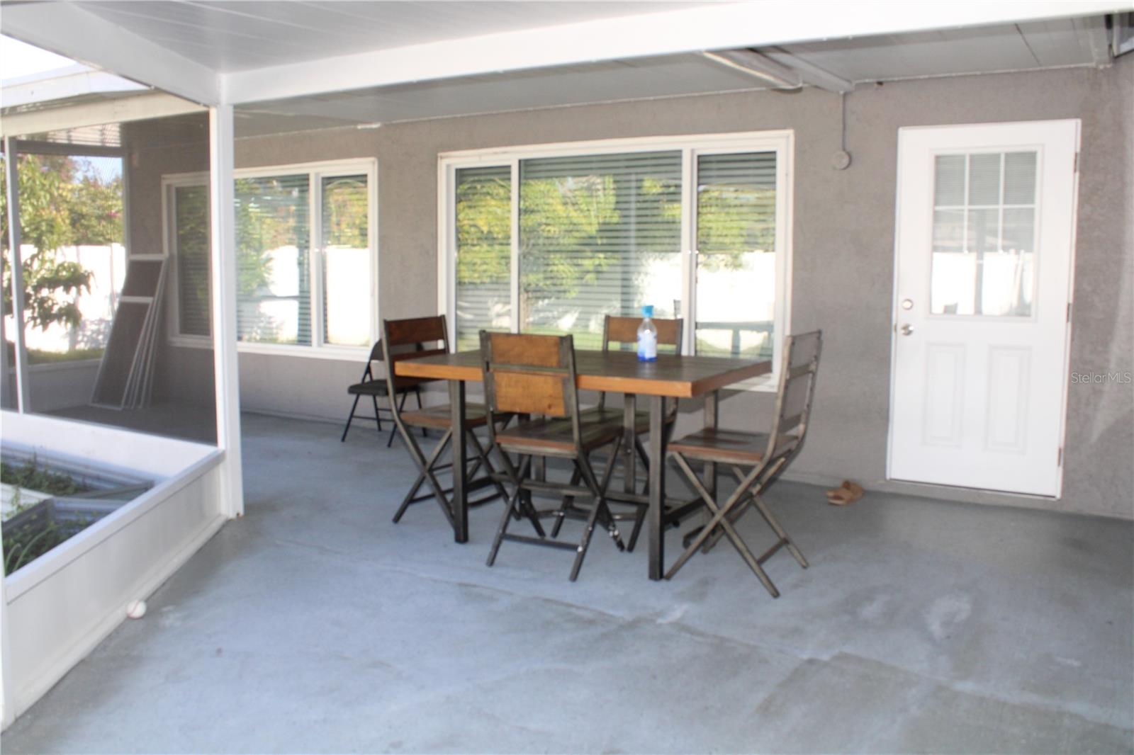 WESTCHESTER ESTATES UNIT TWO - Residential Lease