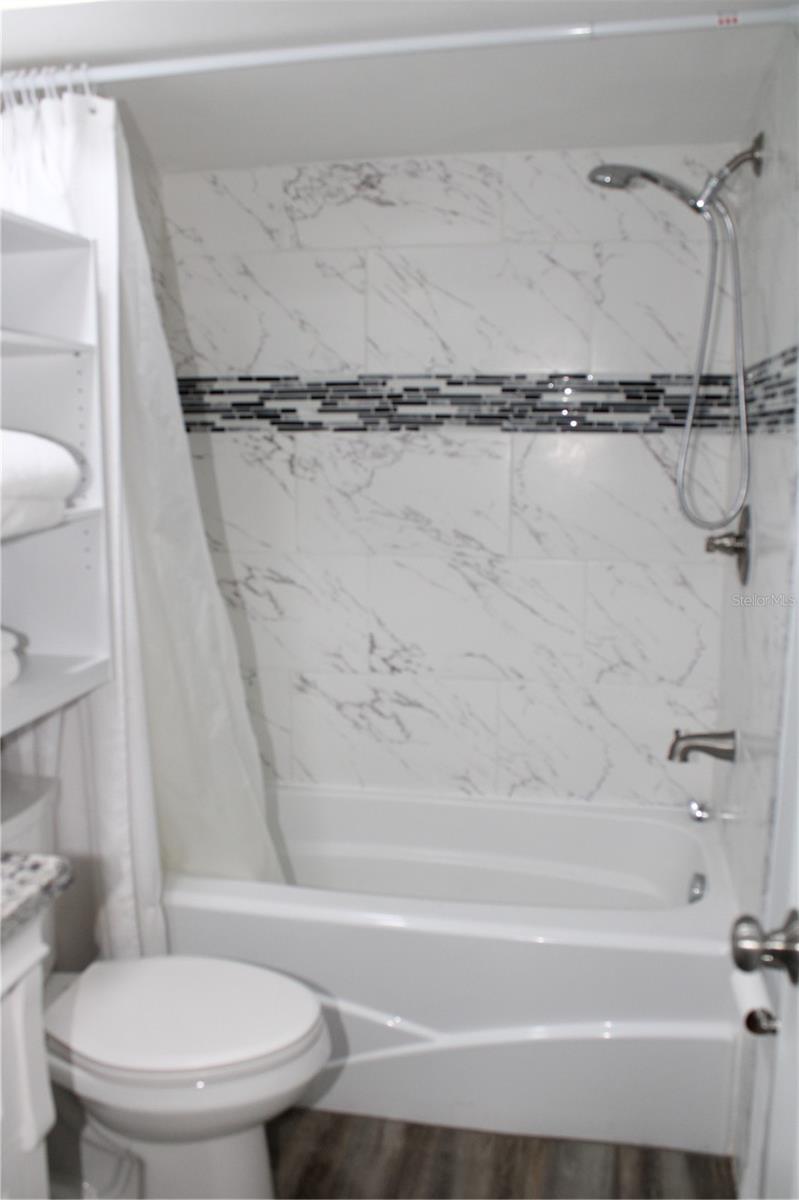 WESTCHESTER ESTATES UNIT TWO - Residential Lease