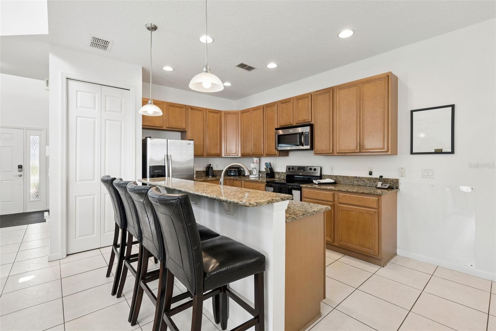 CALABAY PARC AT TOWER LAKE - Residential