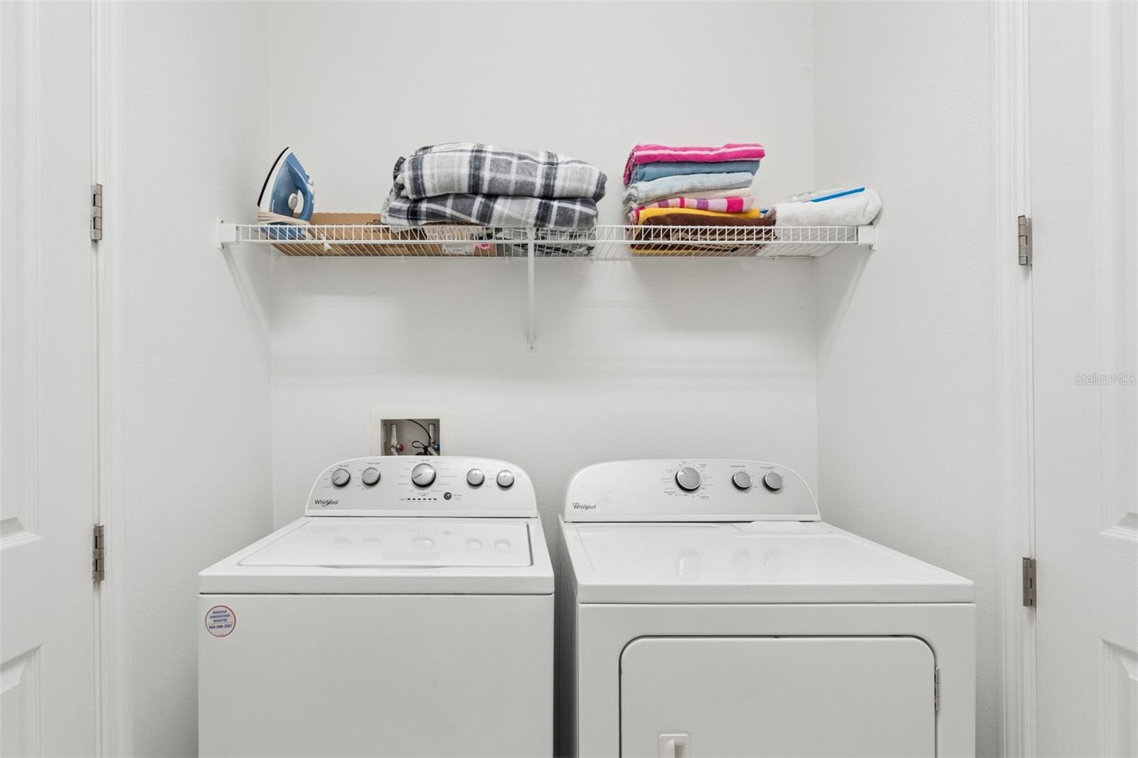 CALABAY PARC AT TOWER LAKE - Residential