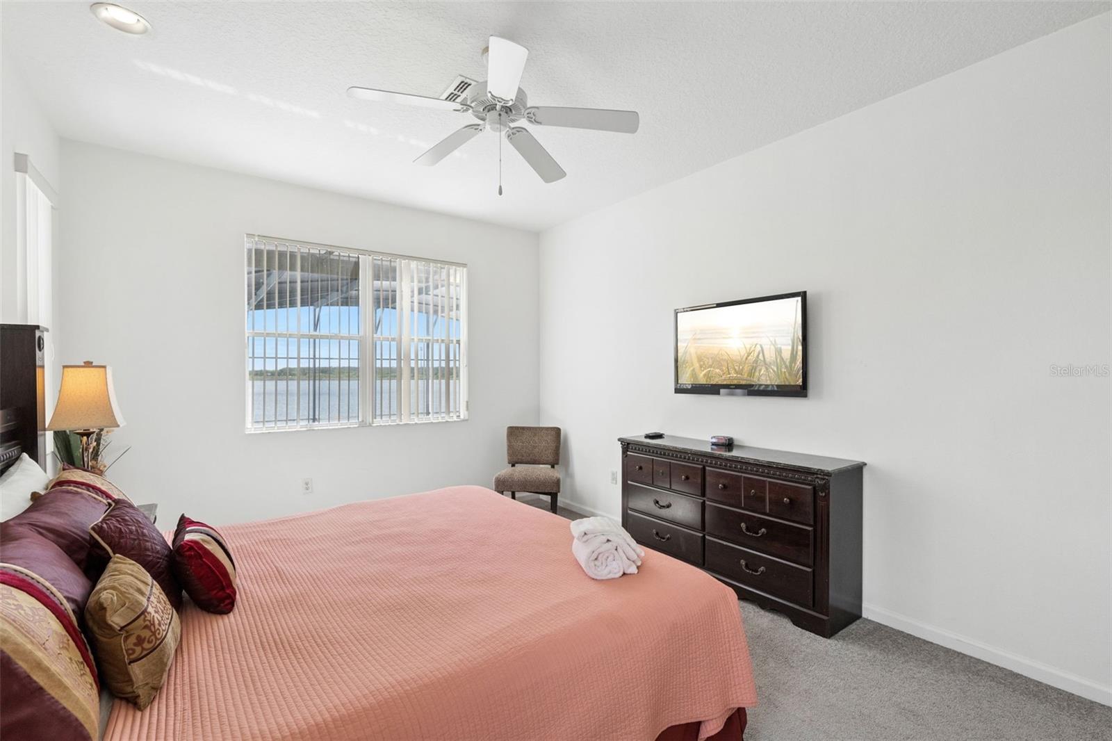 CALABAY PARC AT TOWER LAKE - Residential