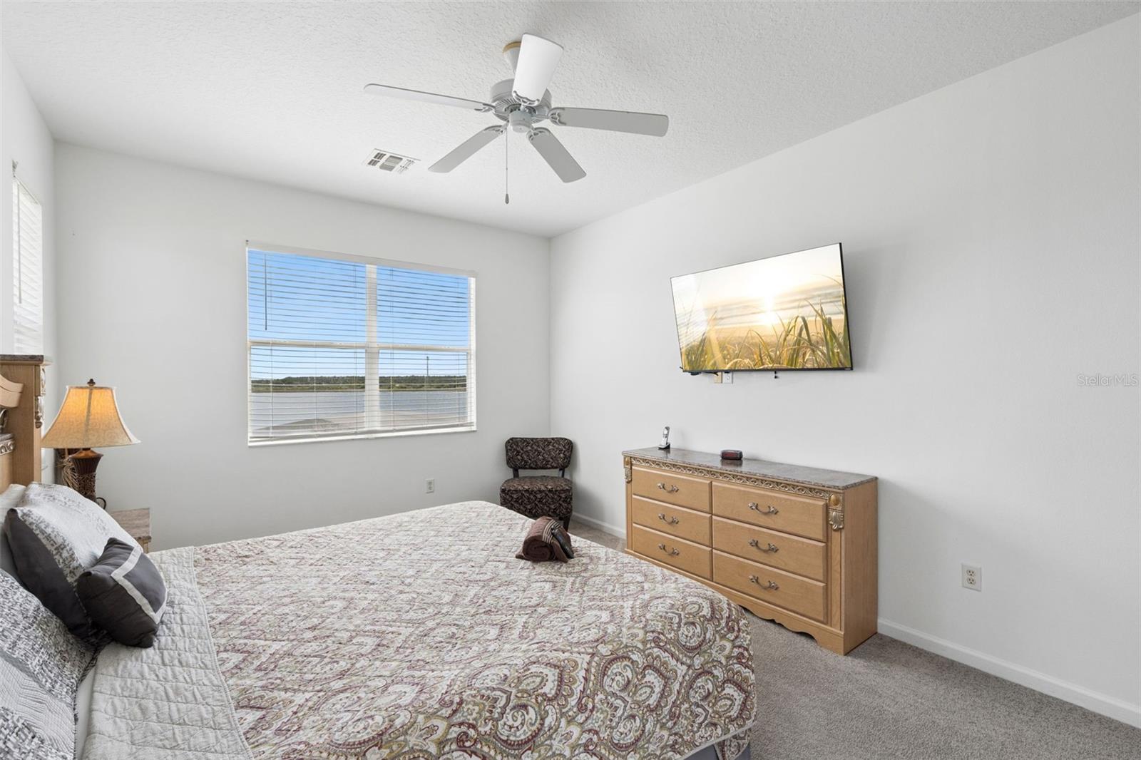 CALABAY PARC AT TOWER LAKE - Residential