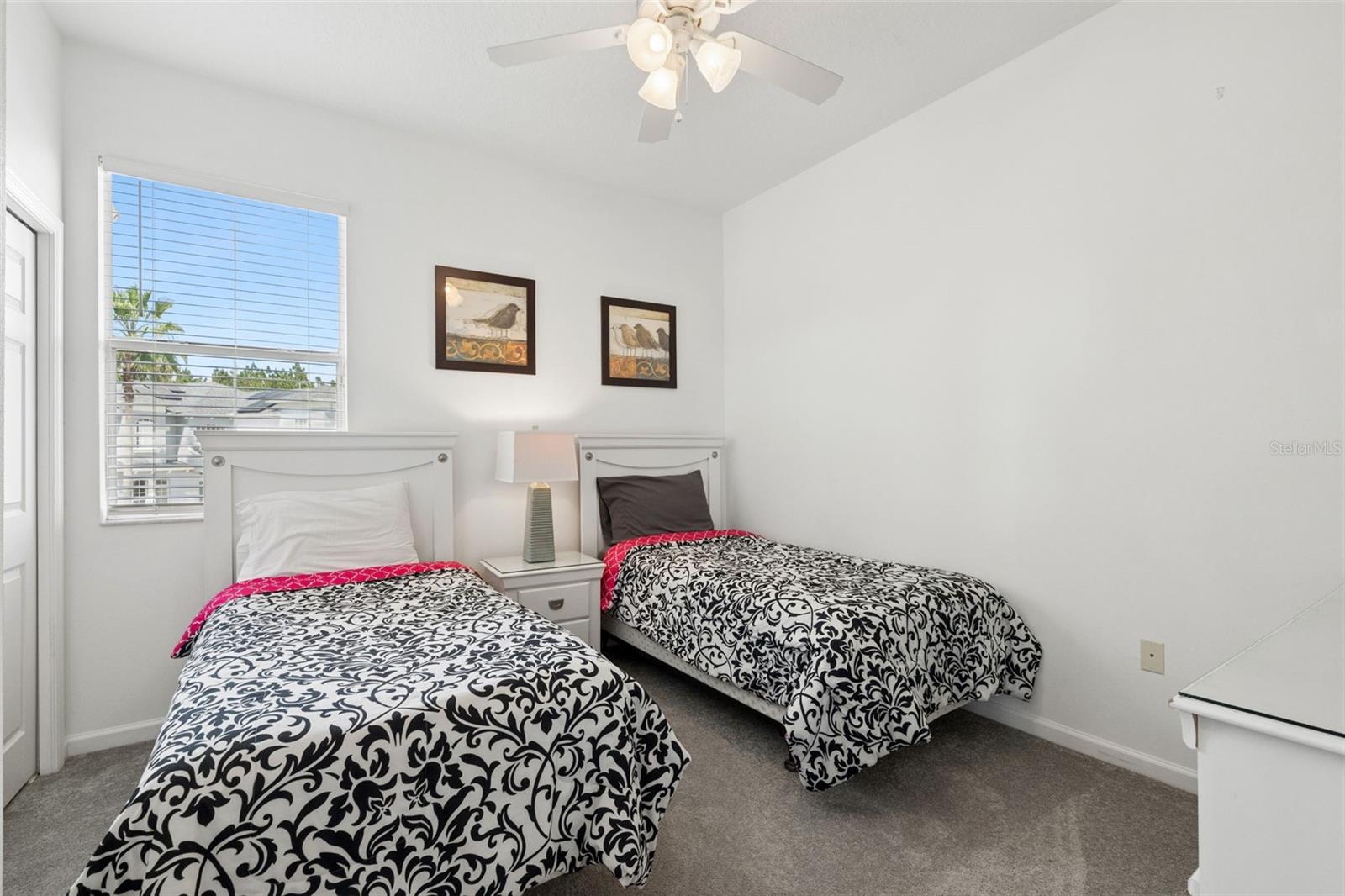 CALABAY PARC AT TOWER LAKE - Residential