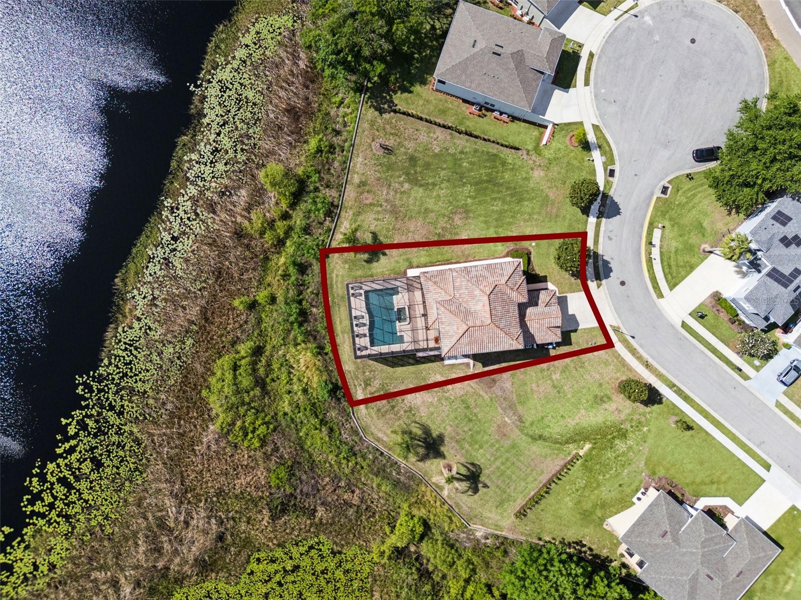 CALABAY PARC AT TOWER LAKE - Residential