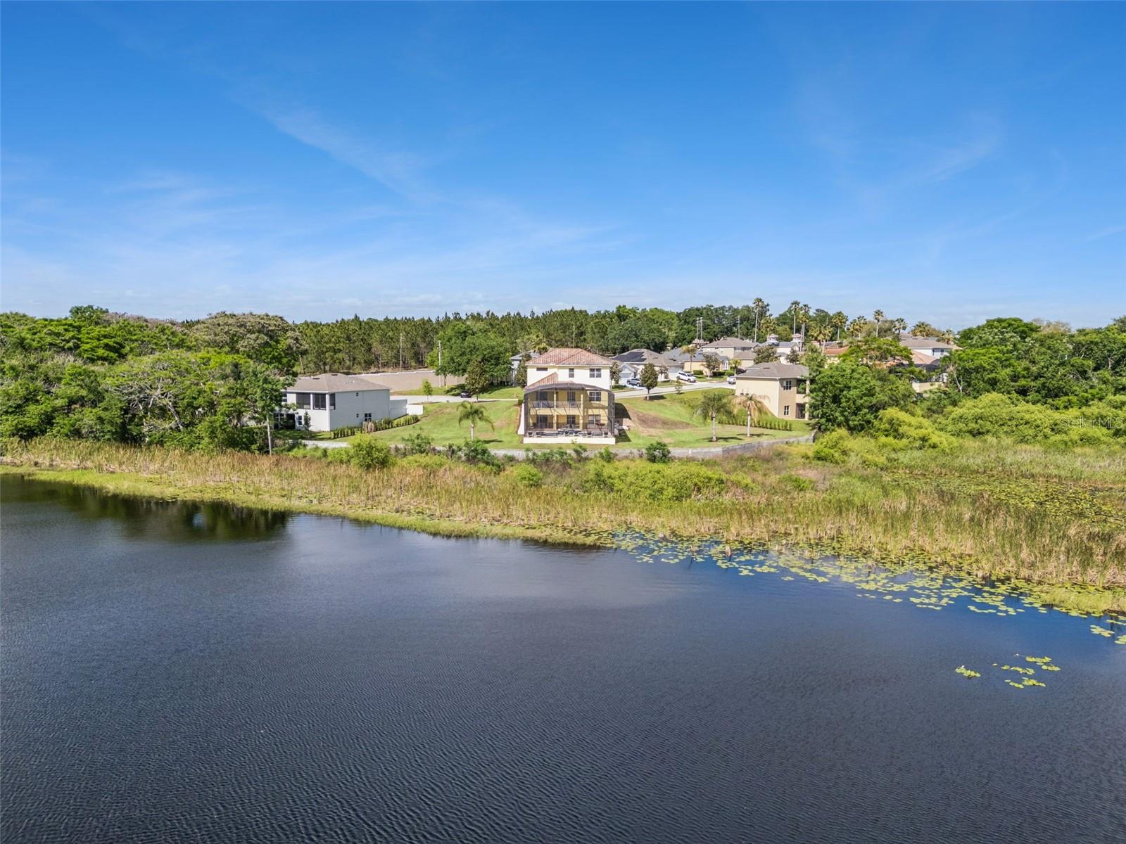 CALABAY PARC AT TOWER LAKE - Residential