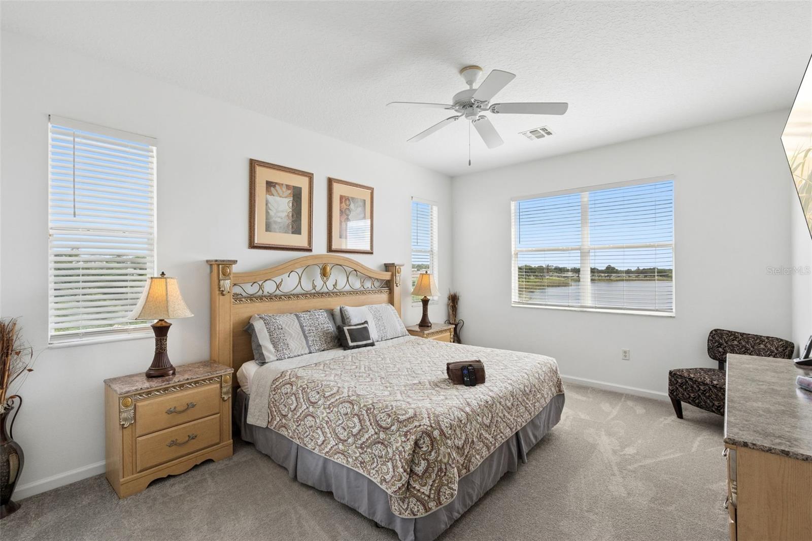 CALABAY PARC AT TOWER LAKE - Residential