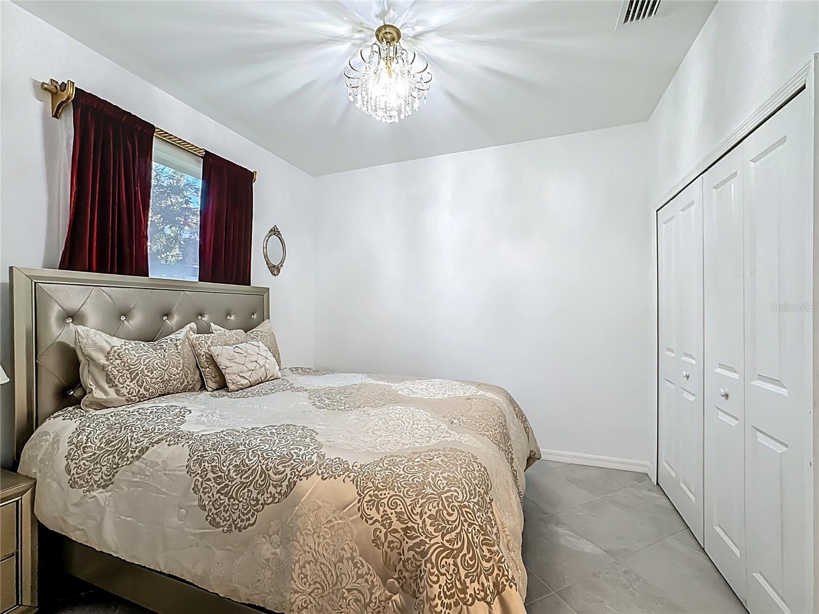 ANTIGUA/WELLEN PARK - Residential