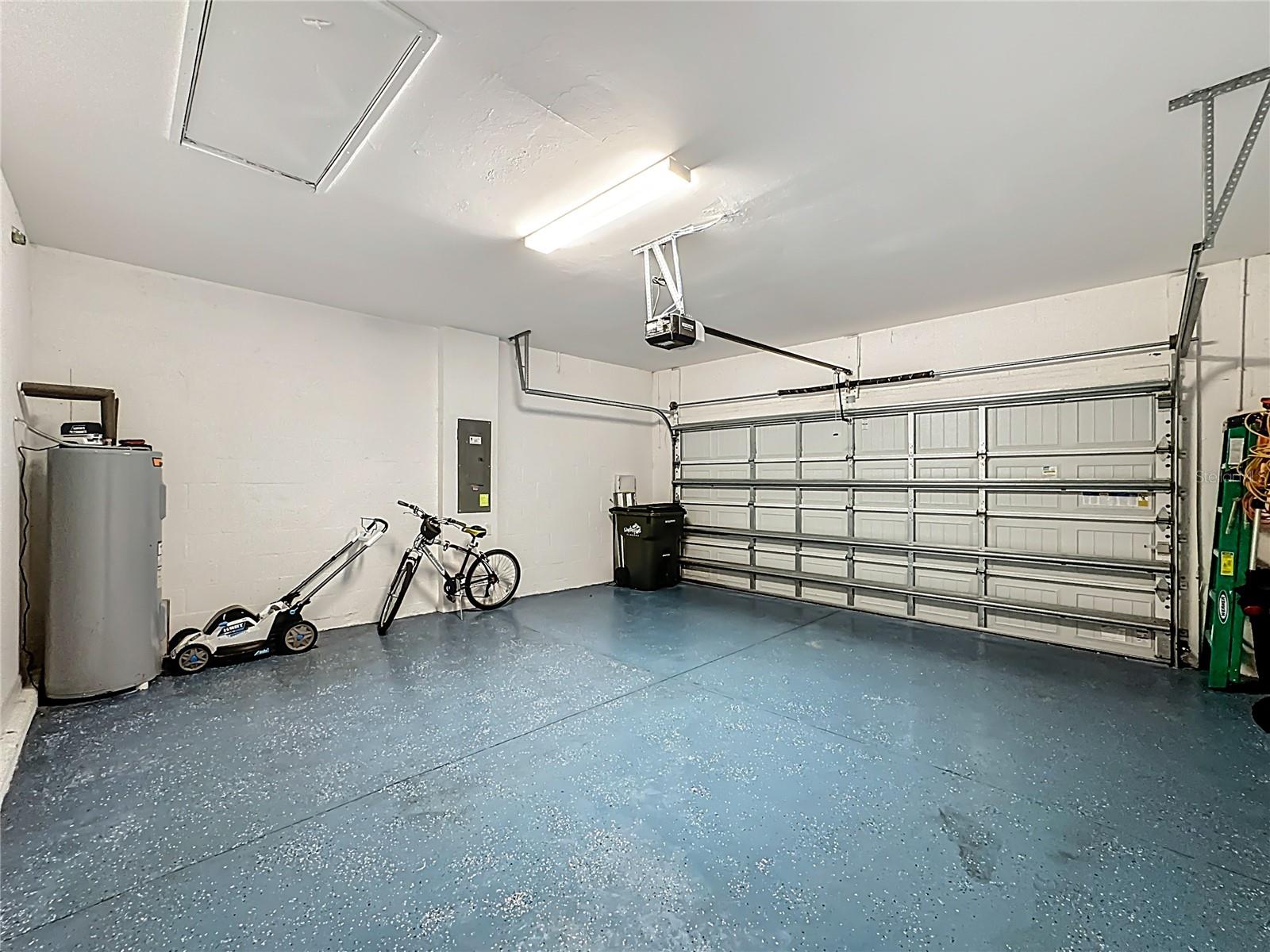 ANTIGUA/WELLEN PARK - Residential