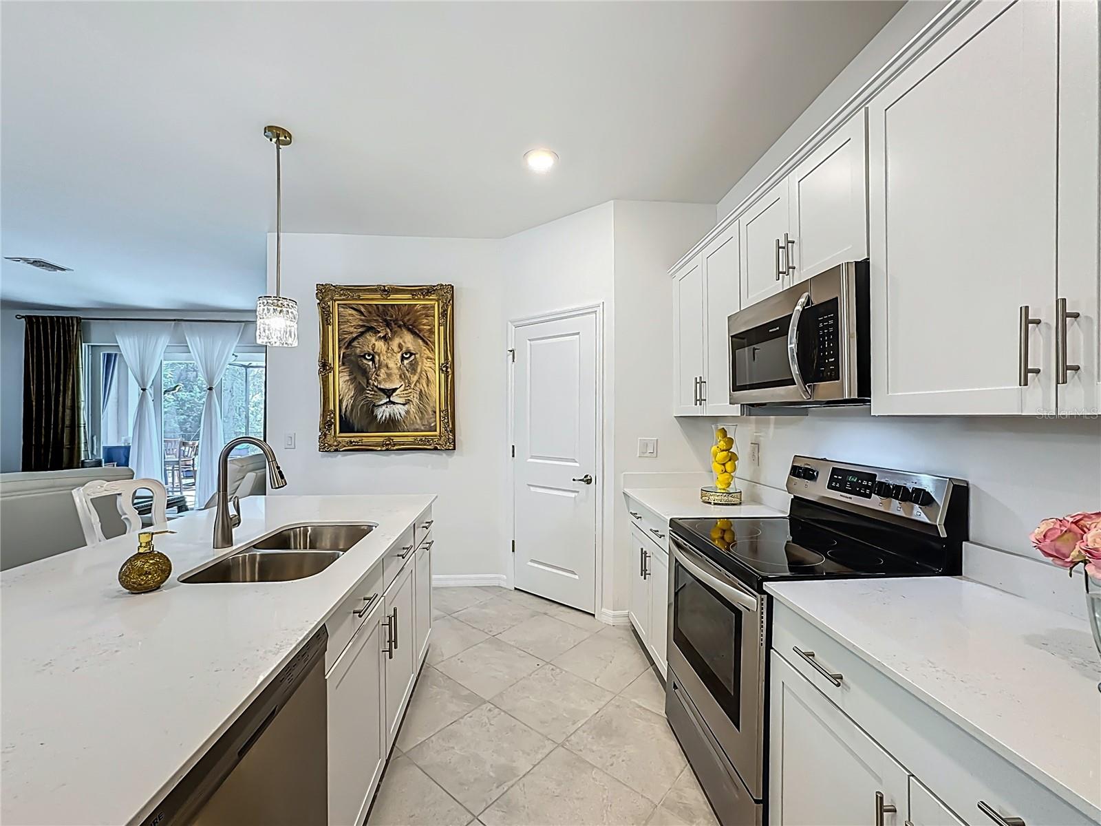 ANTIGUA/WELLEN PARK - Residential