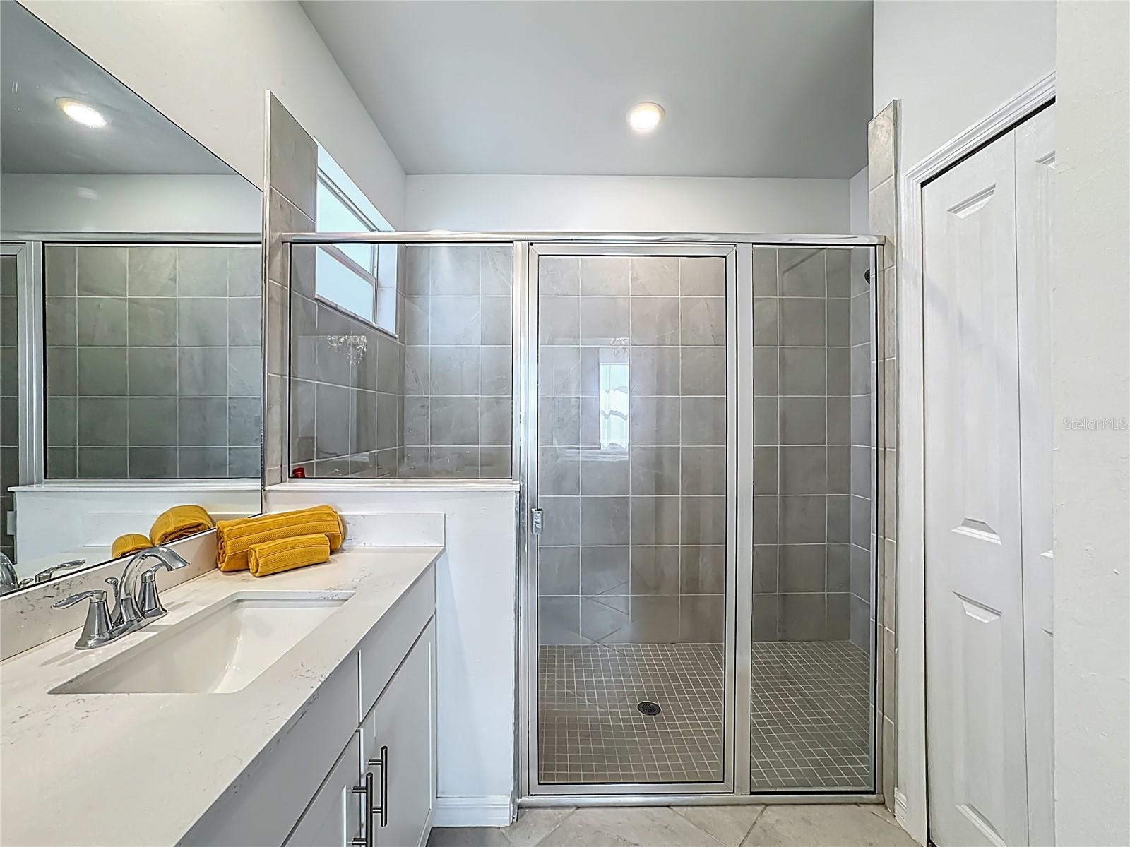 ANTIGUA/WELLEN PARK - Residential