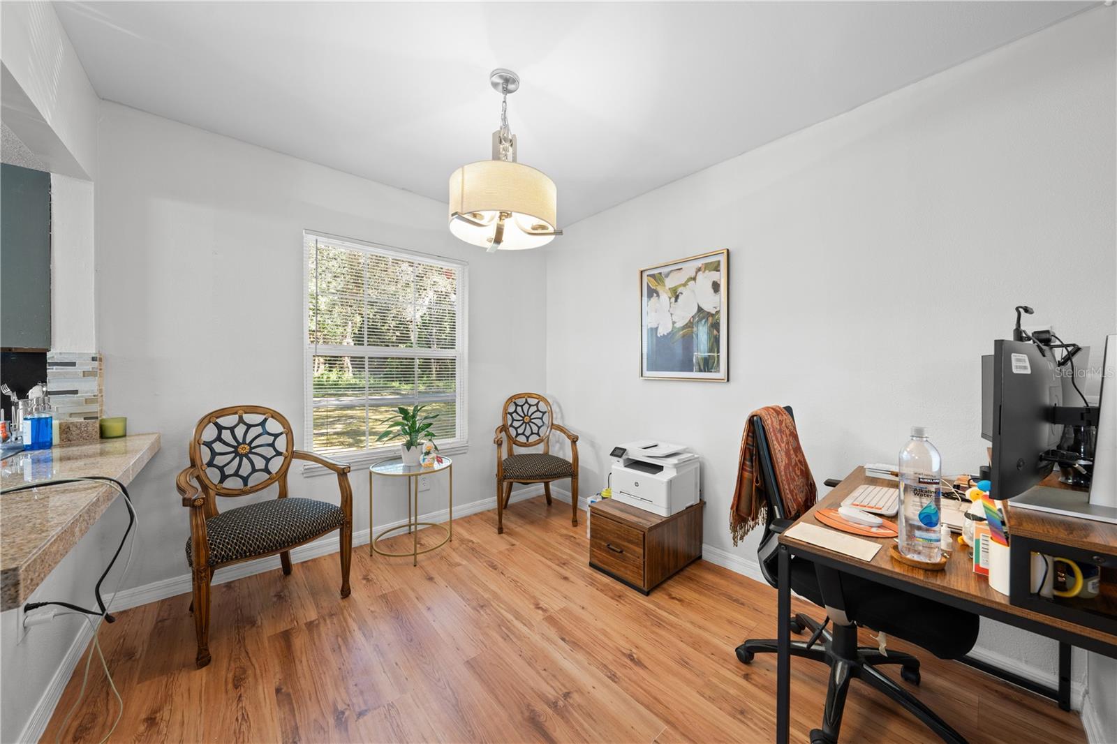 LA JUNE PARK - Residential