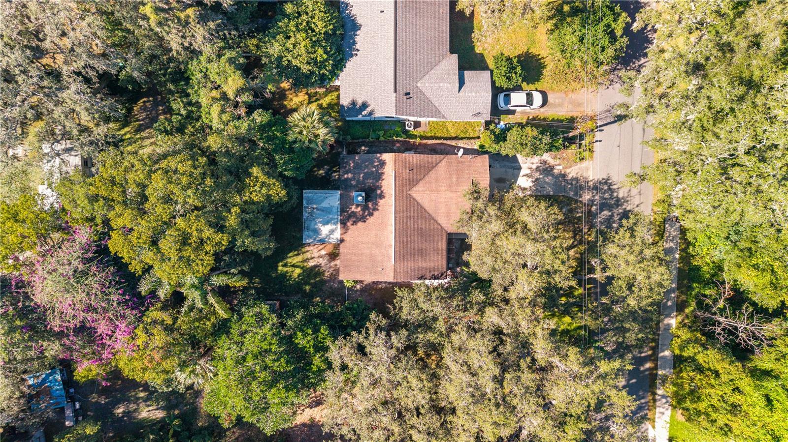 LA JUNE PARK - Residential