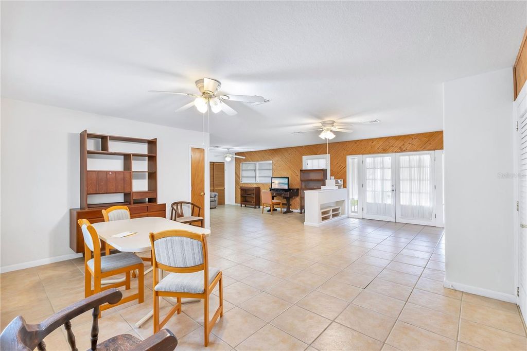 Photo of 1801 Eastern Avenue, Saint Cloud, FL 34769 (MLS # S5140839)