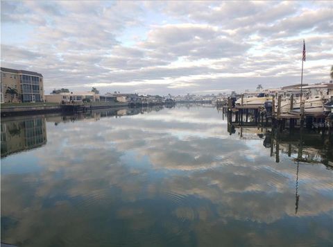 128 BOCA CIEGA POINT BOULEVARD N ST PETERSBURG FL 33708