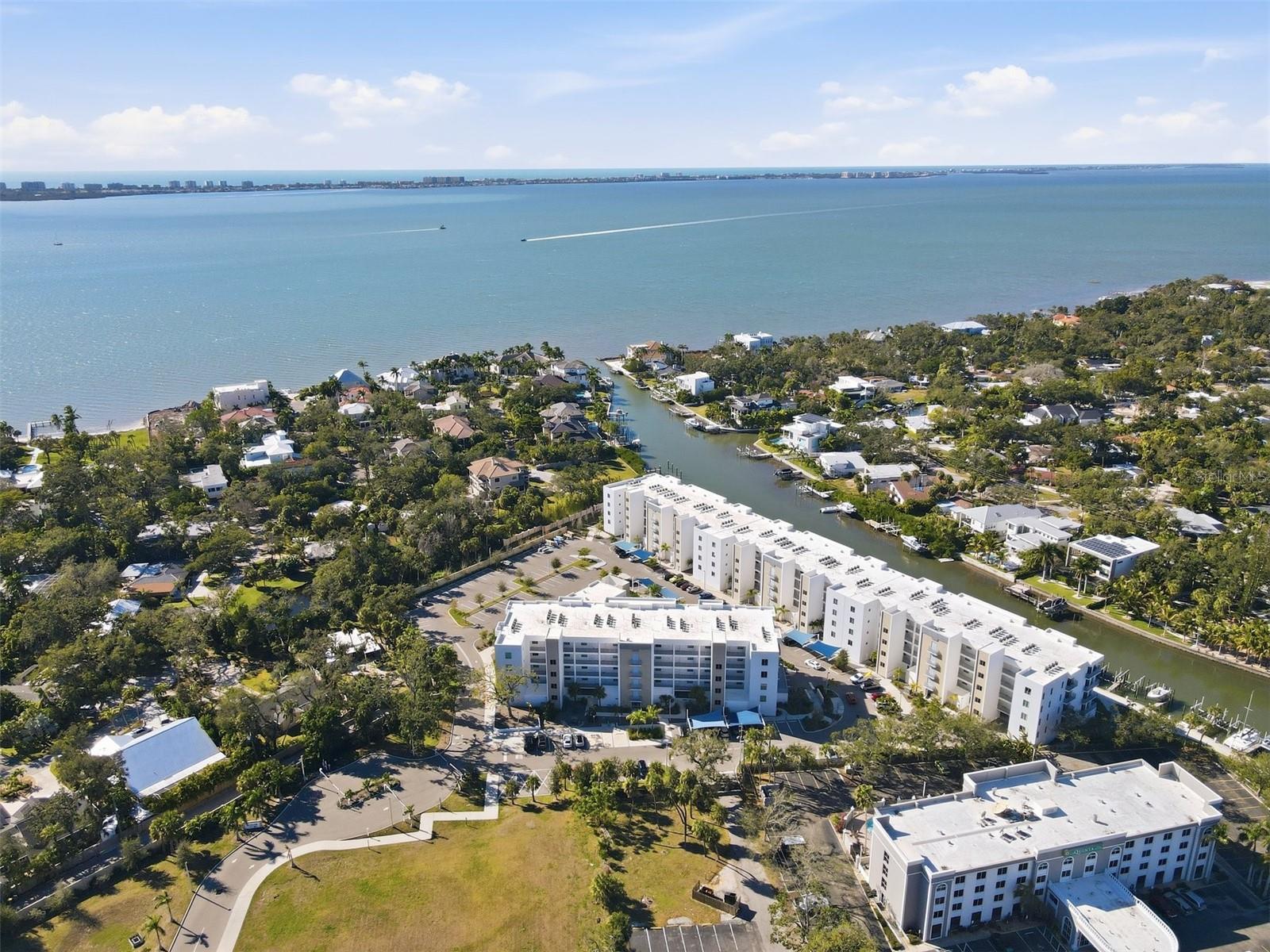 THE STRAND - Residential