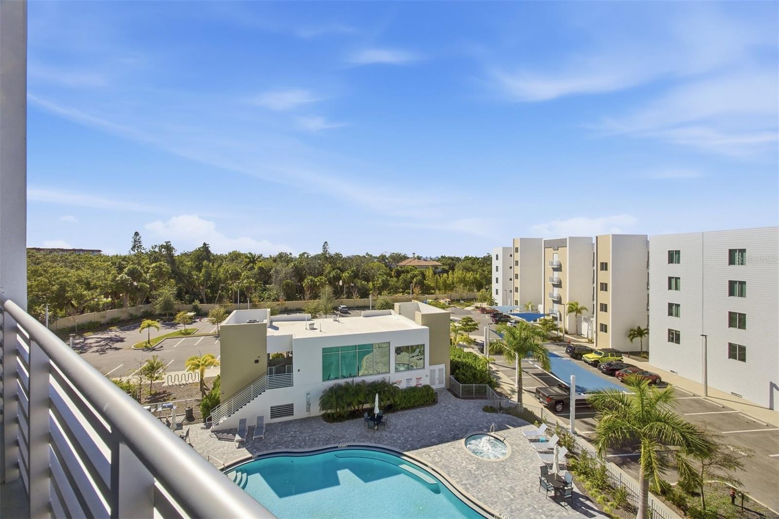 THE STRAND - Residential