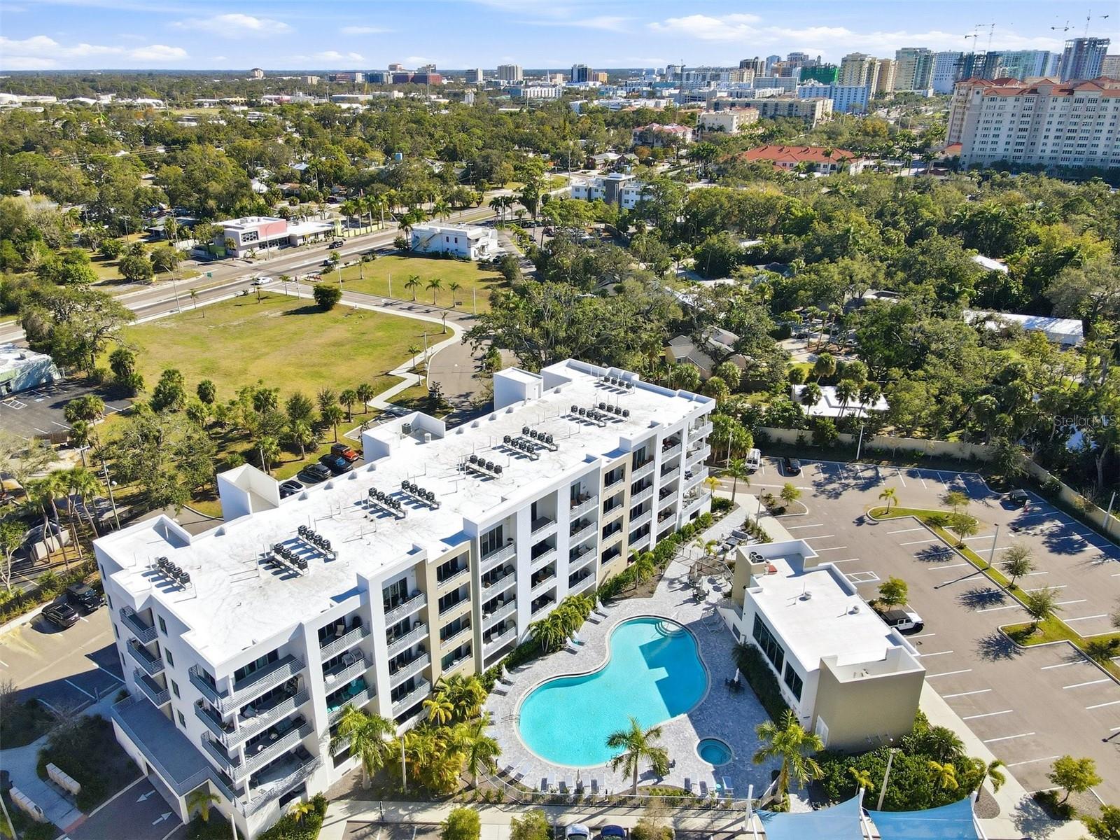 THE STRAND - Residential